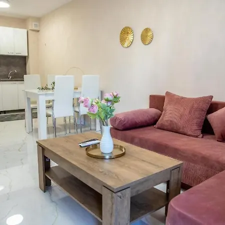 One Bed Symphony Apartmán