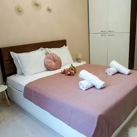 One Bed Symphony Daire Varna