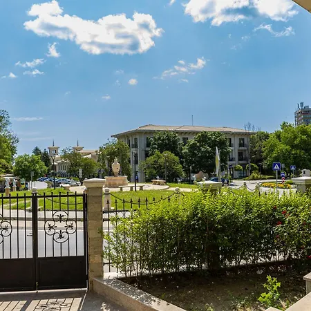 One Bed Symphony Varna